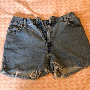 Cutoff Levi’s size 12s